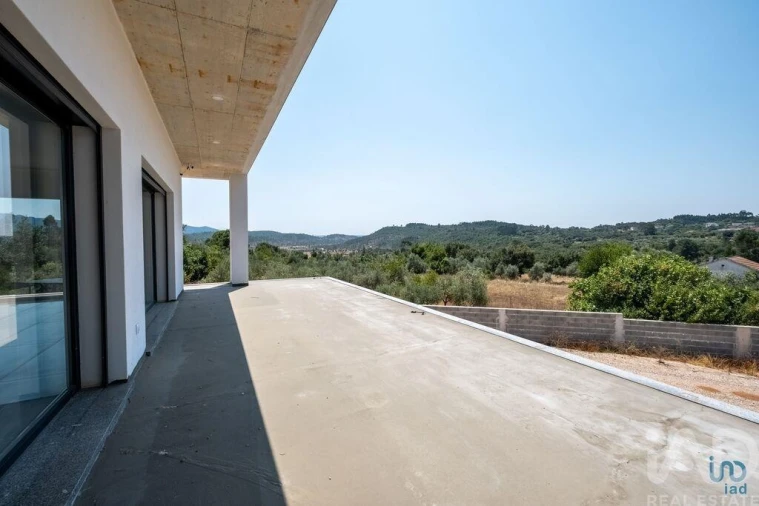 Moradia T4 para Venda em São Miguel, Santa Eufémia e Rabaçal Foto 28