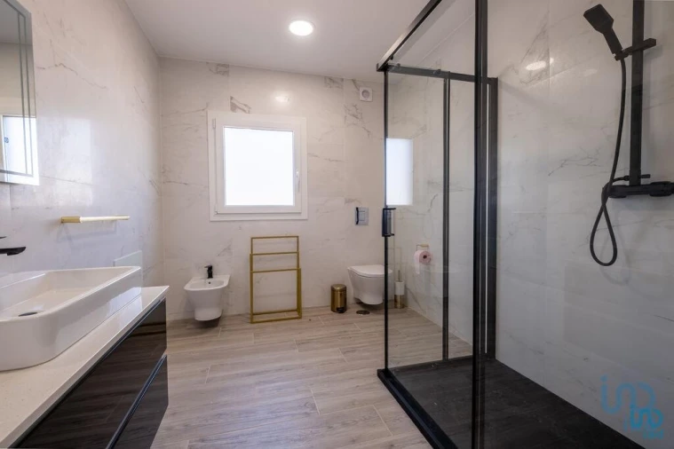 Moradia T4 para Venda em São Miguel, Santa Eufémia e Rabaçal Foto 13