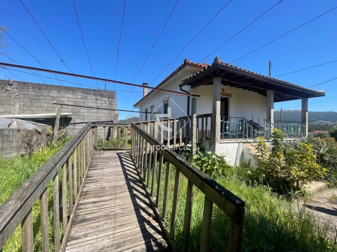 Moradia T3 para Venda em Vitorino das Donas Foto 6