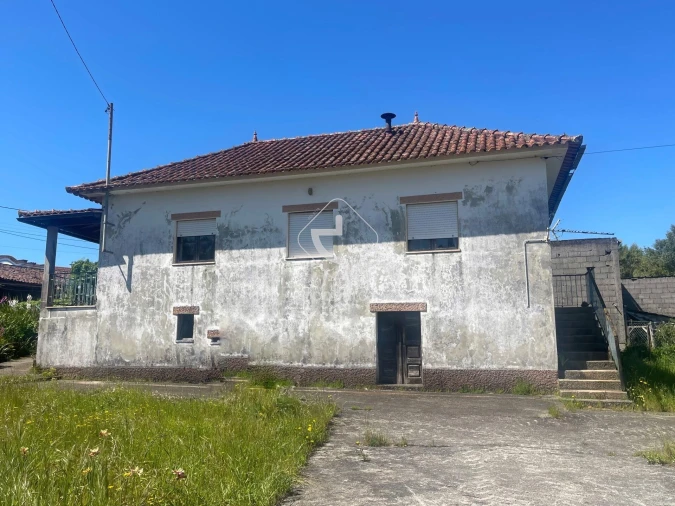 Moradia T3 para Venda em Vitorino das Donas Foto 1