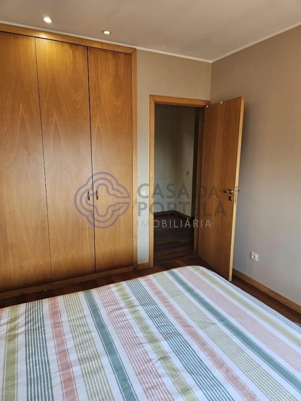 Moradia T7 para Venda em Baguim do Monte (Rio Tinto) Foto 54