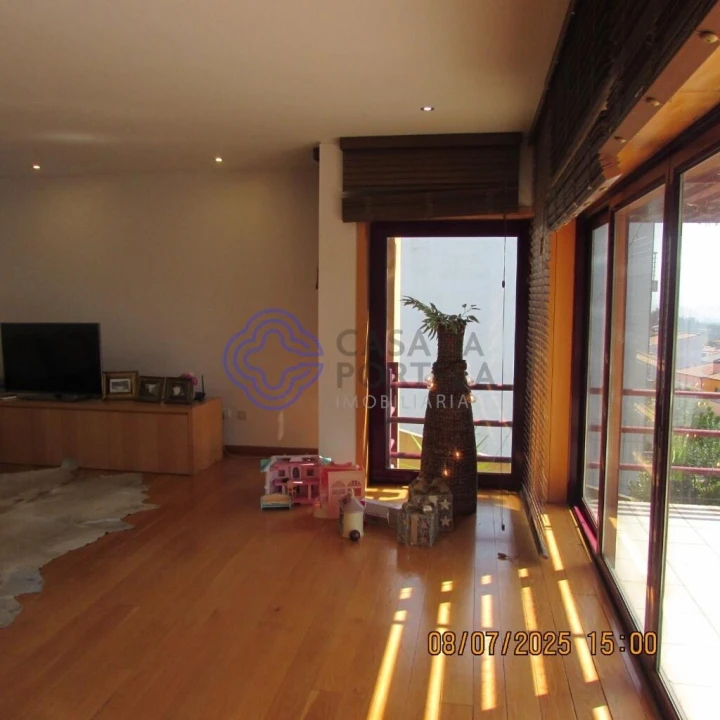 Moradia T7 para Venda em Baguim do Monte (Rio Tinto) Foto 95