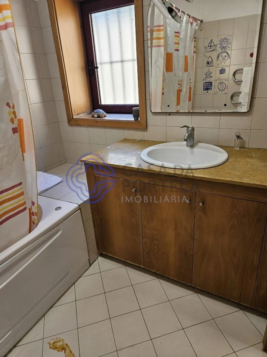 Moradia T7 para Venda em Baguim do Monte (Rio Tinto) Foto 72