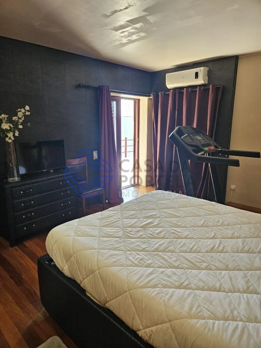 Moradia T7 para Venda em Baguim do Monte (Rio Tinto) Foto 39