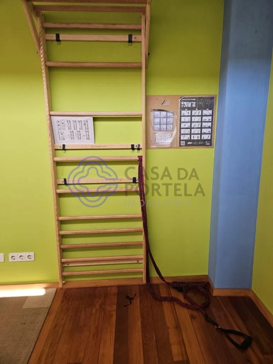 Moradia T7 para Venda em Baguim do Monte (Rio Tinto) Foto 33