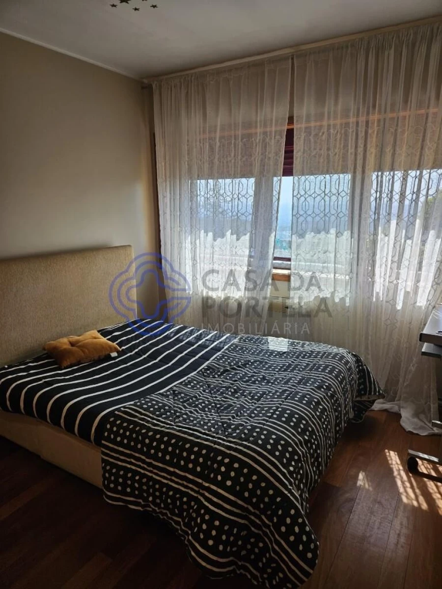 Moradia T7 para Venda em Baguim do Monte (Rio Tinto) Foto 77