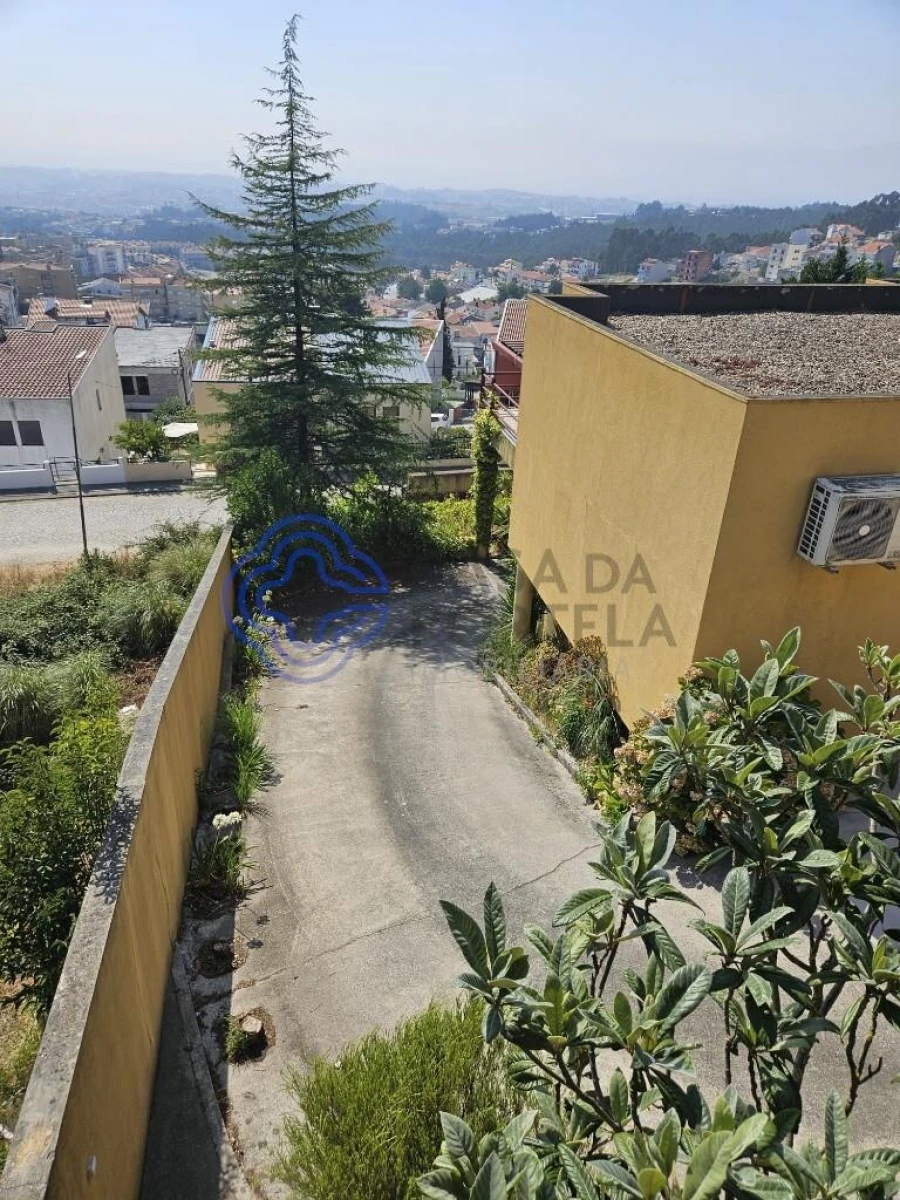 Moradia T7 para Venda em Baguim do Monte (Rio Tinto) Foto 48