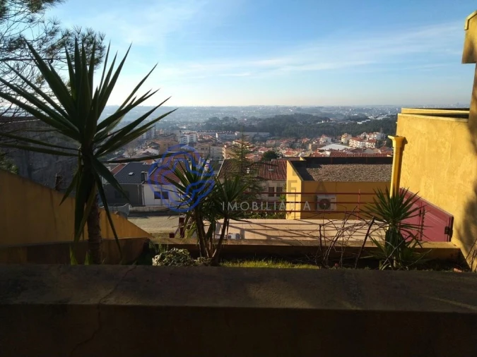 Moradia T7 para Venda em Baguim do Monte (Rio Tinto) Foto 3