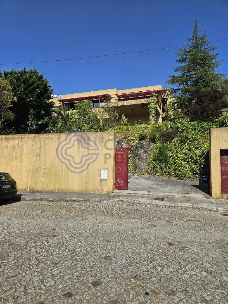 Moradia T7 para Venda em Baguim do Monte (Rio Tinto) Foto 85