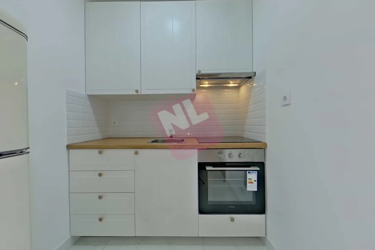 Apartamento T1 para Arrendamento em Costa da Caparica Foto 4