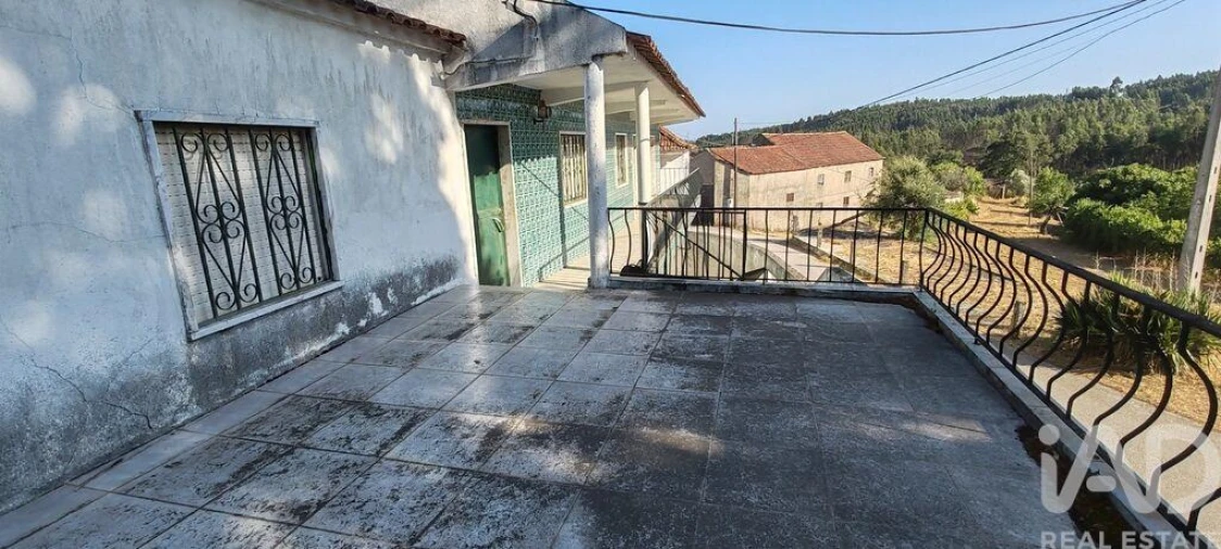 Moradia T4 para Venda em Graça Foto 25