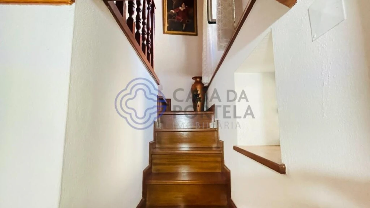 Moradia T2 para Venda em Pomares Foto 9