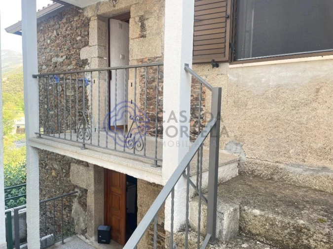 Moradia T2 para Venda em Pomares Foto 18