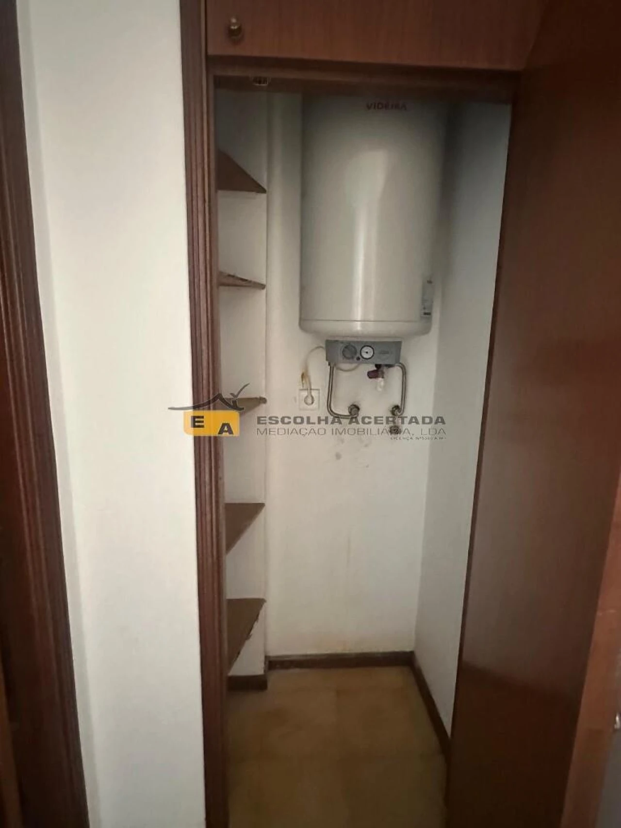 Apartamento T2 para Venda em Aguas Santas Foto 14