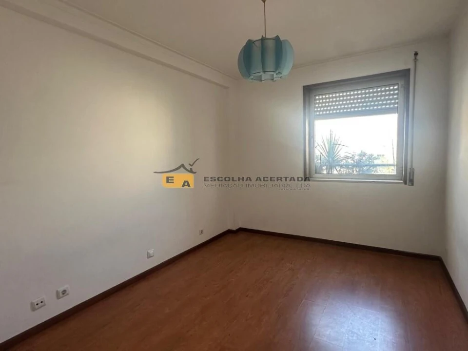Apartamento T2 para Venda em Aguas Santas Foto 9