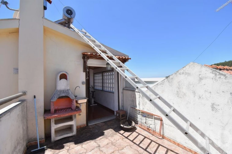 Moradia T2 para Venda em Benfeita Foto 20