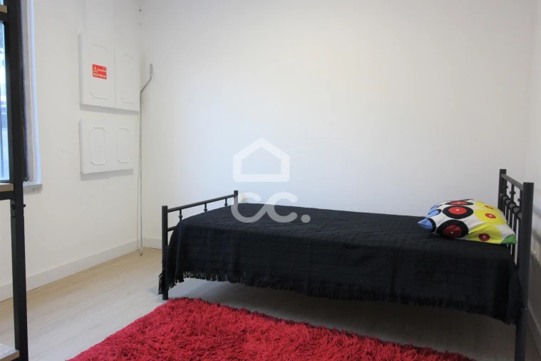 Apartamento T1 para Arrendamento em Amora Foto 3