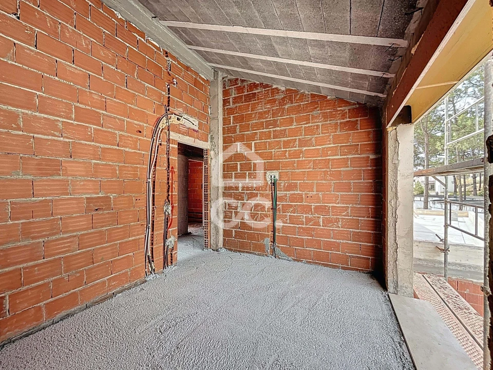 Moradia T4 para Venda em Santa Maria, São Pedro e Sobral da Lagoa Foto 21