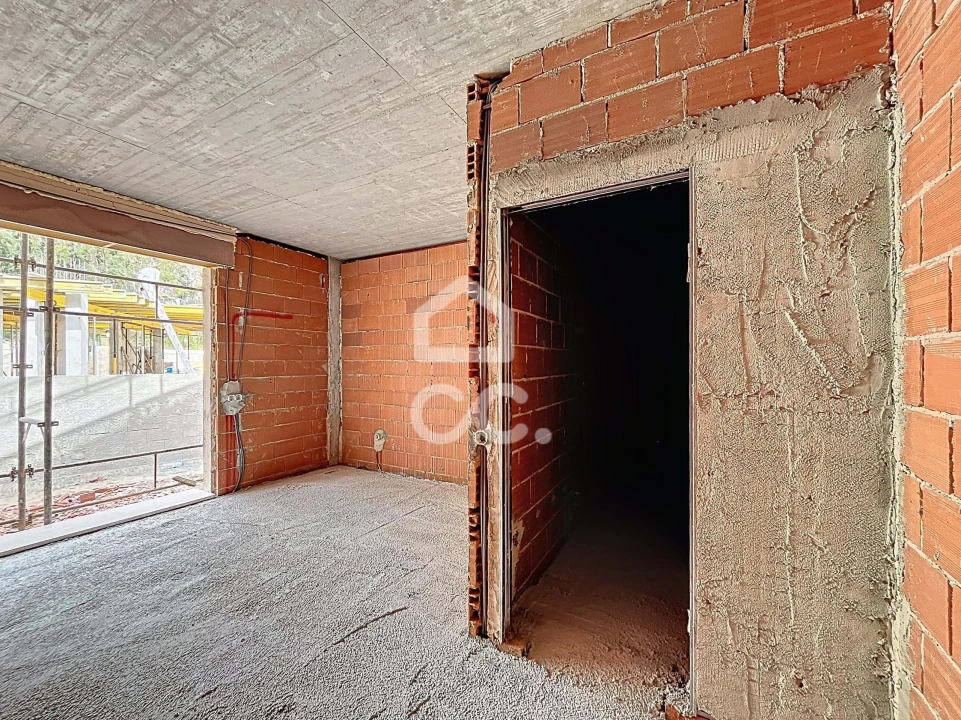 Moradia T4 para Venda em Santa Maria, São Pedro e Sobral da Lagoa Foto 11