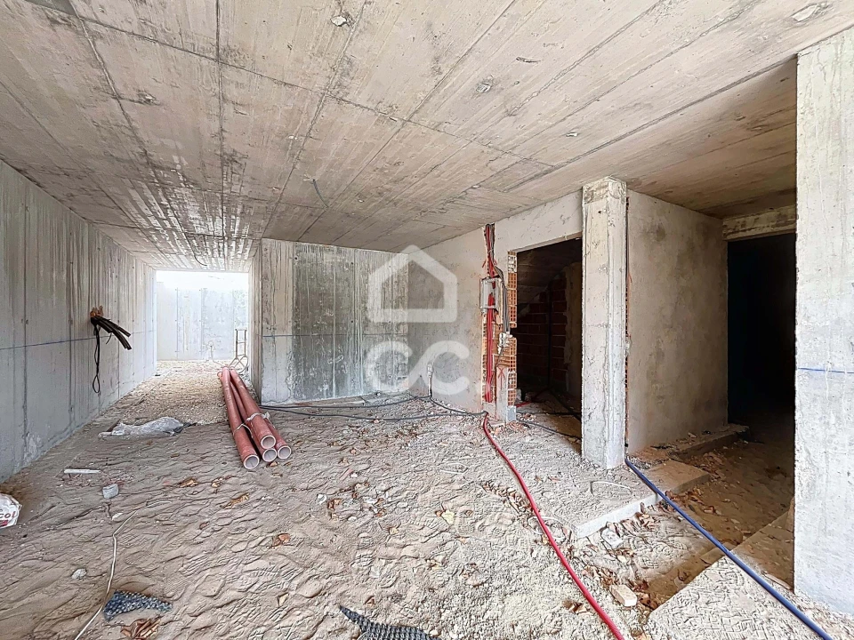 Moradia T4 para Venda em Santa Maria, São Pedro e Sobral da Lagoa Foto 16