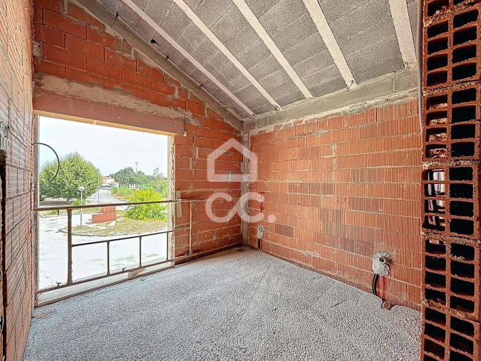 Moradia T4 para Venda em Santa Maria, São Pedro e Sobral da Lagoa Foto 20