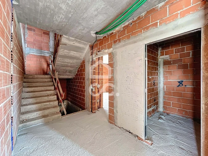 Moradia T4 para Venda em Santa Maria, São Pedro e Sobral da Lagoa Foto 14