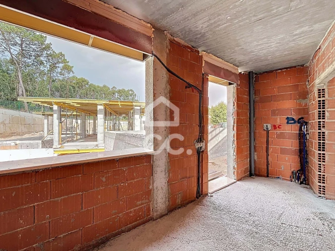 Moradia T4 para Venda em Santa Maria, São Pedro e Sobral da Lagoa Foto 7