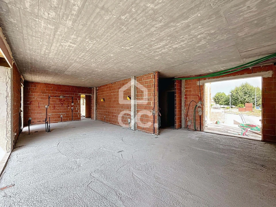 Moradia T4 para Venda em Santa Maria, São Pedro e Sobral da Lagoa Foto 4