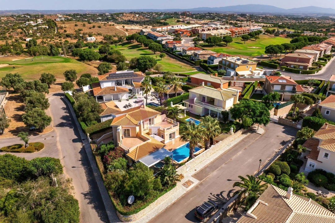 Moradia T4 para Venda em Lagos (São Sebastião e Santa Maria) Foto 50