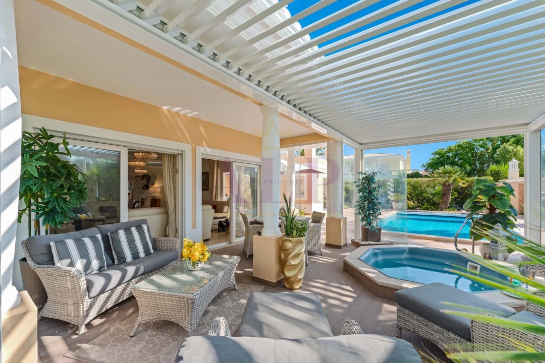 Moradia T4 para Venda em Lagos (São Sebastião e Santa Maria) Foto 11