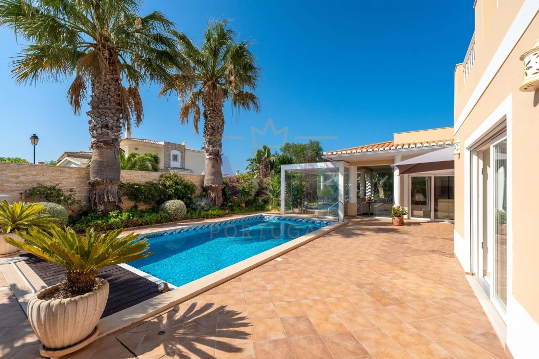 Moradia T4 para Venda em Lagos (São Sebastião e Santa Maria) Foto 40