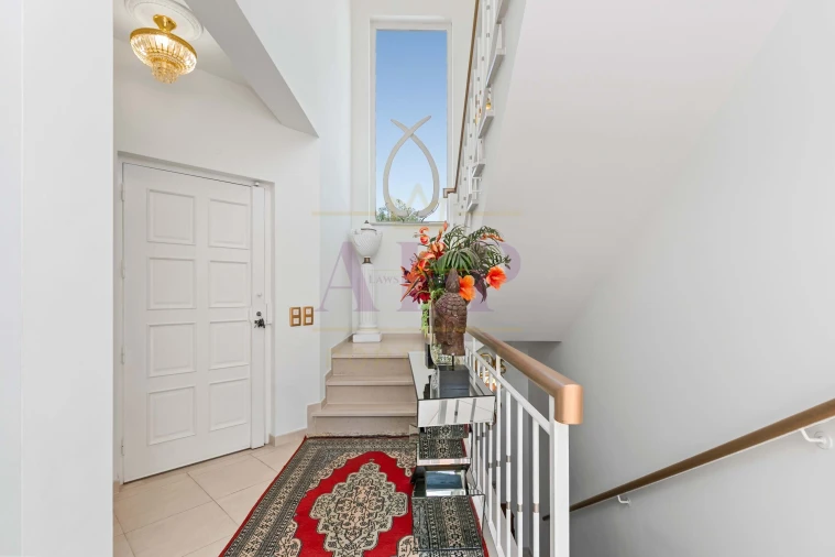 Moradia T4 para Venda em Lagos (São Sebastião e Santa Maria) Foto 4