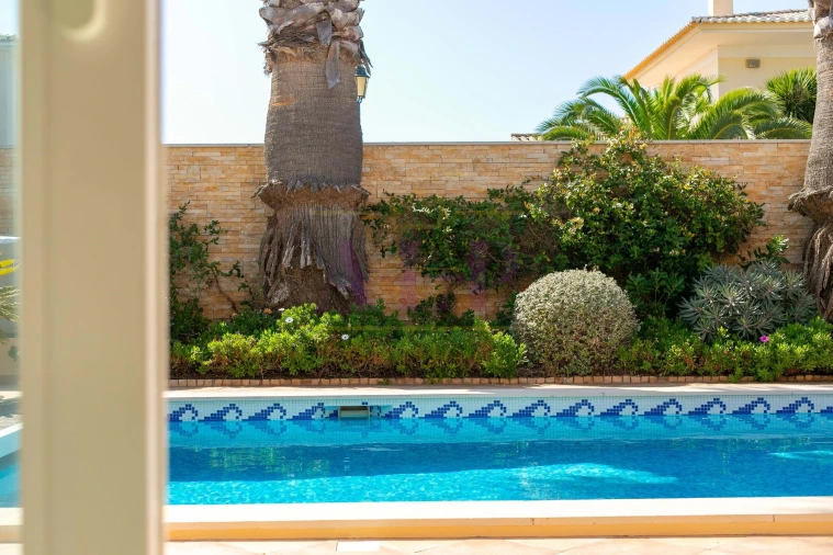 Moradia T4 para Venda em Lagos (São Sebastião e Santa Maria) Foto 41