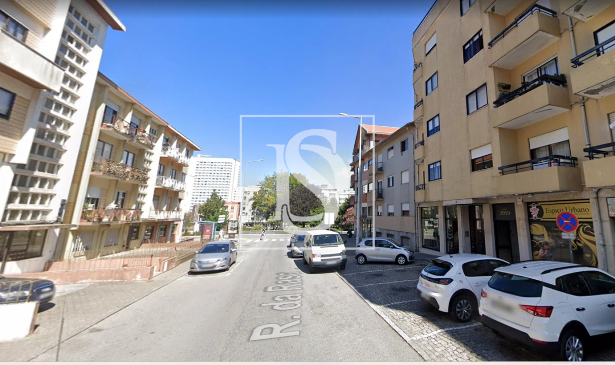 Negócio para Venda em Santa Marinha e São Pedro da Afurada Foto 9