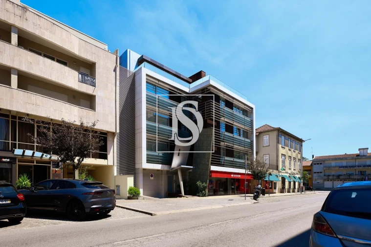 Apartamento T3 para Venda em Barcelos, V.Boa, V.Frescainha Foto 1