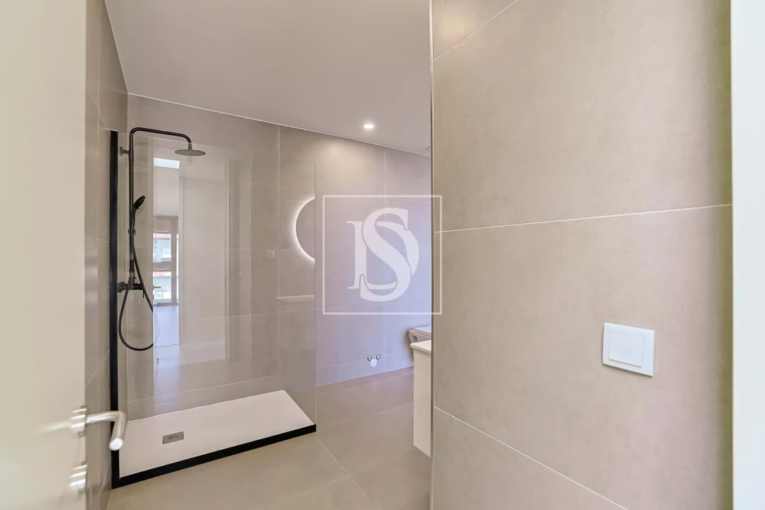 Moradia T3 para Venda em Nine Foto 25