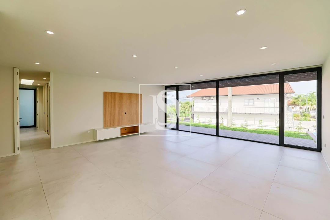 Moradia T3 para Venda em Nine Foto 14