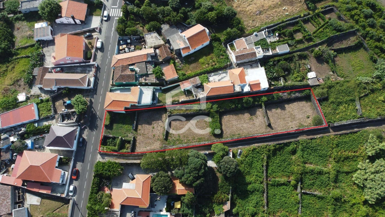 Terreno para Venda em São Bartolomeu de Regatos Foto 7