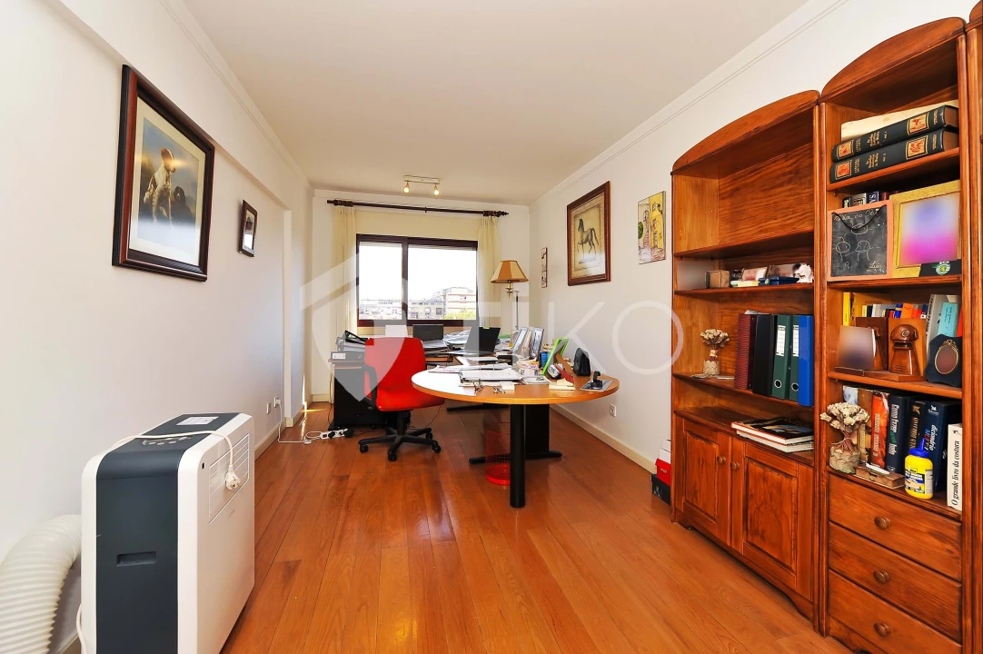 Apartamento T4 para Venda em União das Freguesias de Setúbal Foto 16