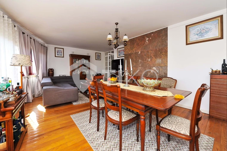 Apartamento T4 para Venda em União das Freguesias de Setúbal Foto 4