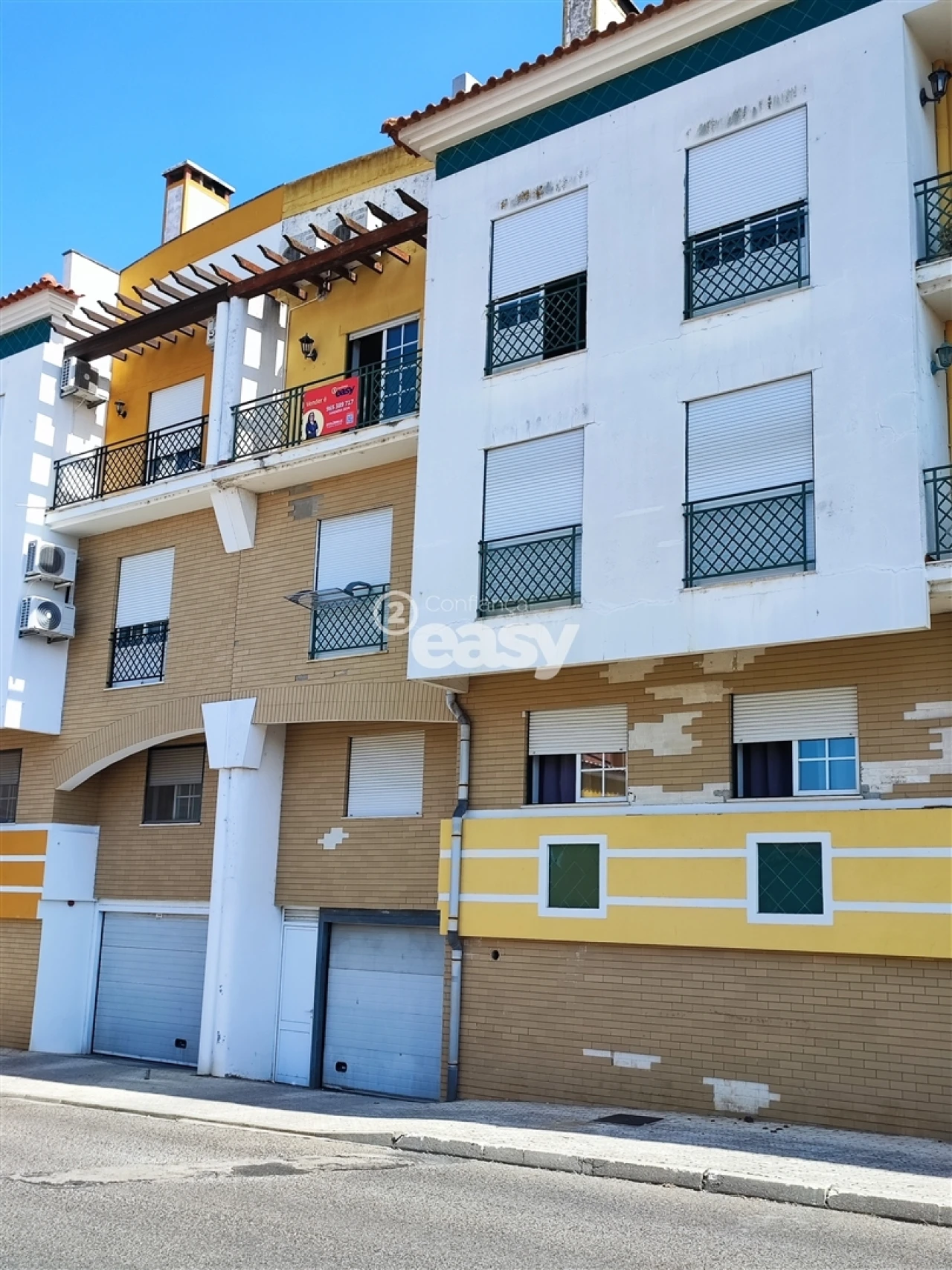 Apartamento T5 para Venda em Almeirim Foto 13