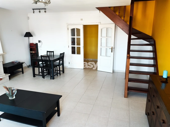Apartamento T5 para Venda em Almeirim Foto 45