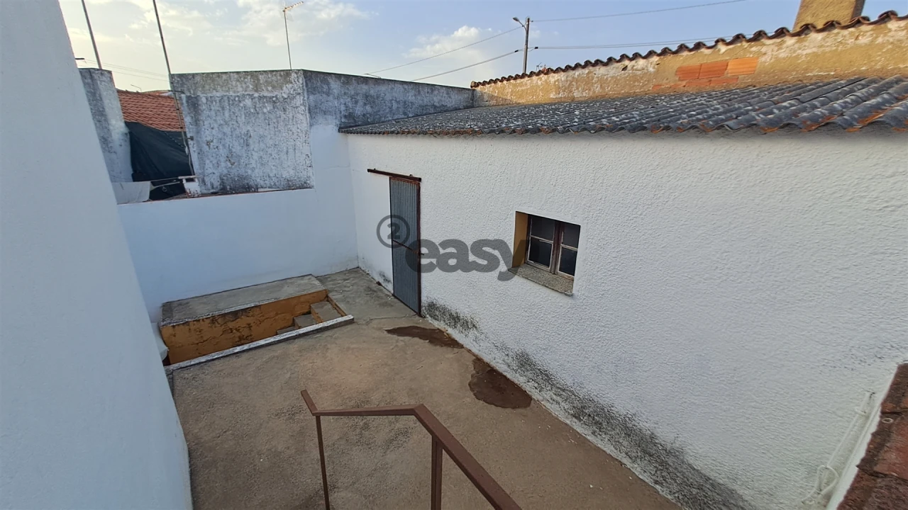 Moradia T4 para Venda em Vidigueira Foto 45