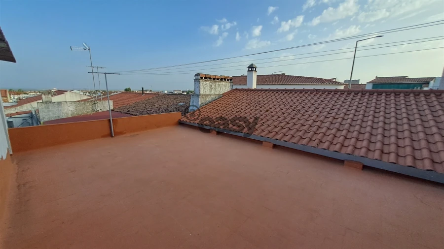 Moradia T4 para Venda em Vidigueira Foto 5