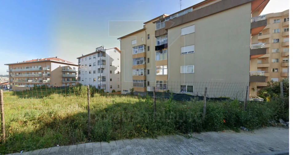 Terreno para Venda em Rio Tinto Foto 5