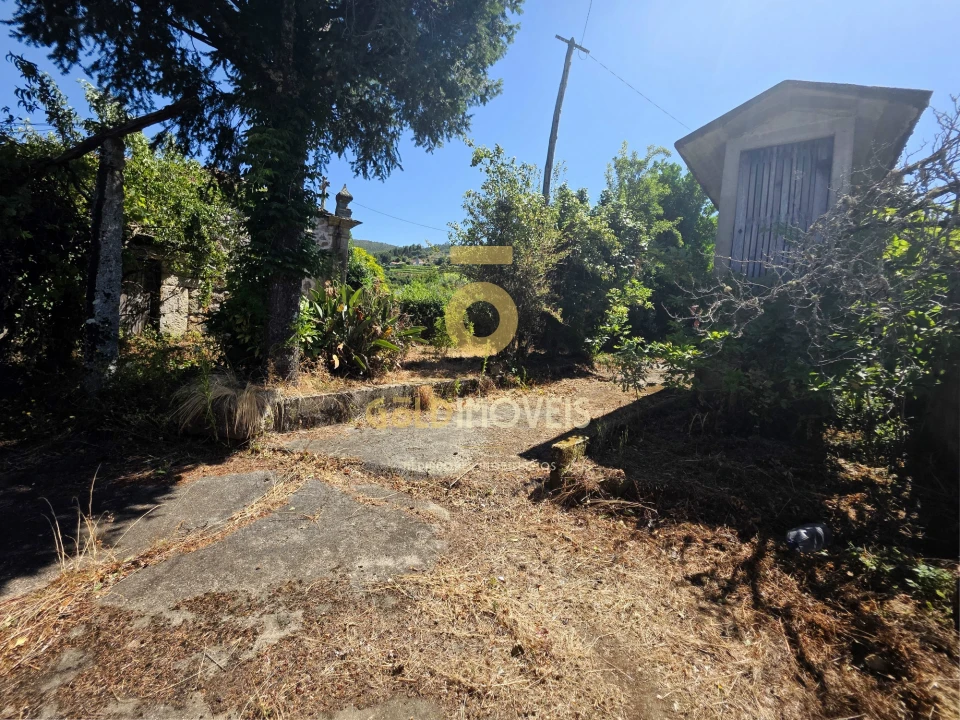 Moradia T3 para Venda em Fornelos Foto 15