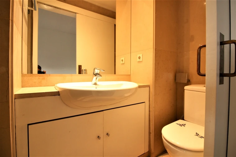 Apartamento T3 para Arrendamento em Vila Nova de Famalicão e Calendário Foto 12