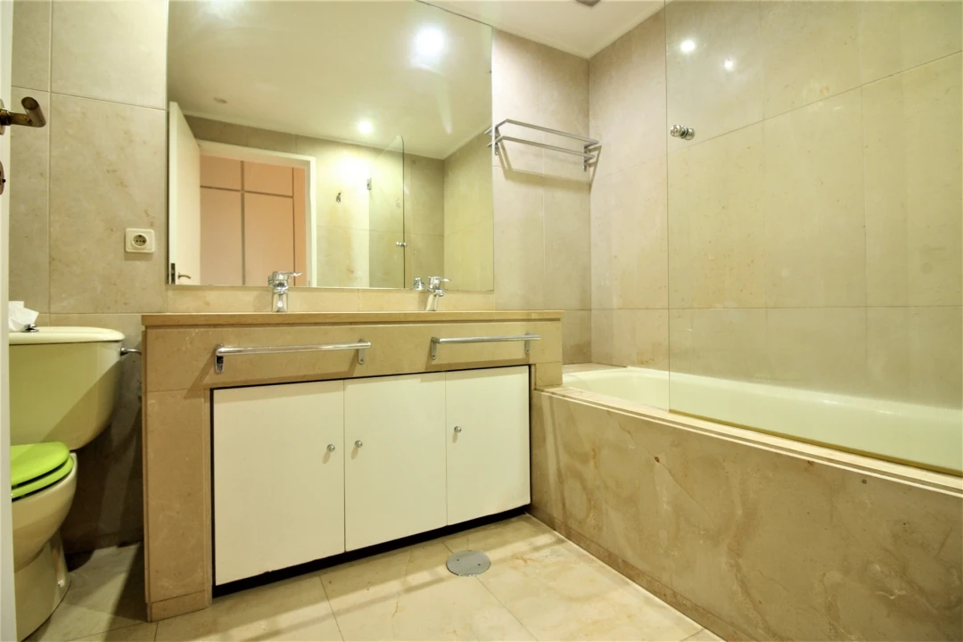 Apartamento T3 para Arrendamento em Vila Nova de Famalicão e Calendário Foto 15