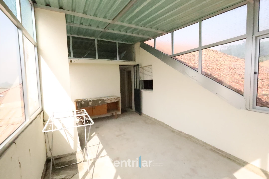 Moradia T3 para Venda em Real Foto 13