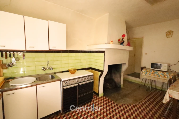 Moradia T3 para Venda em Real Foto 8